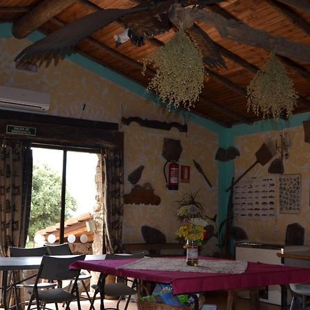 Albergue La Jarilla Plasenzuela Exterior foto